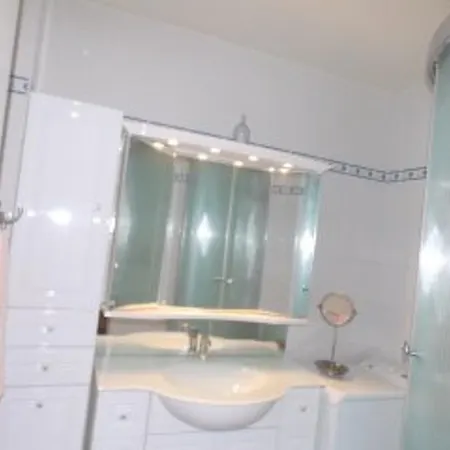 Rue Riquet Apartment